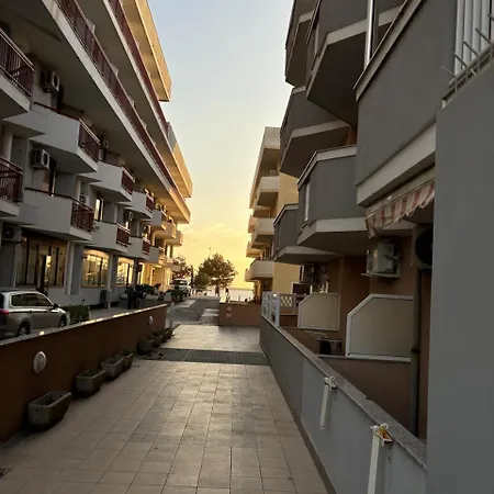 Via Castelsardo 41