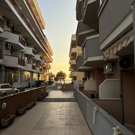 Via Castelsardo 41