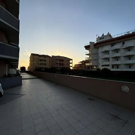 Via Castelsardo 41 *